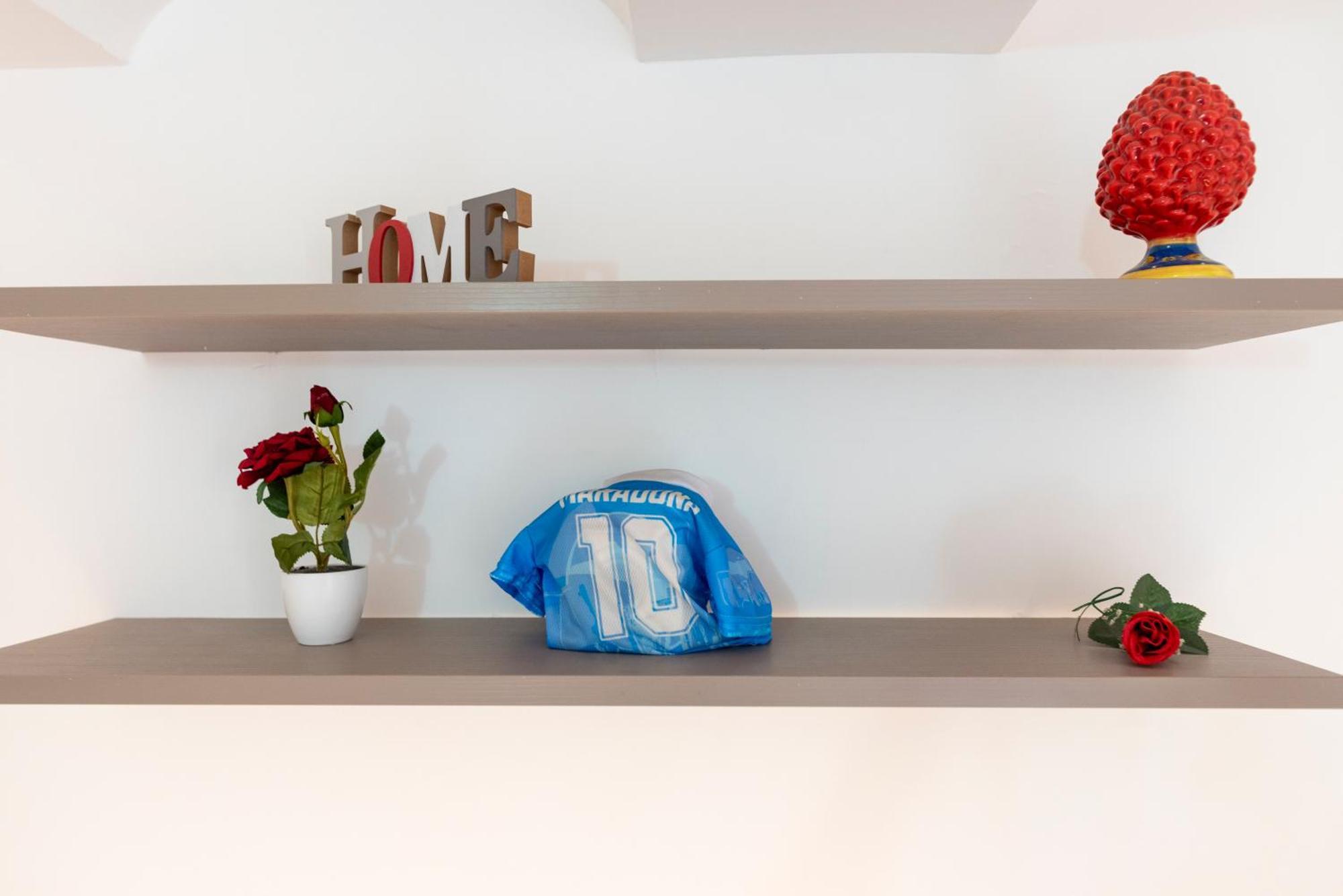 Napoli Centro, Dm Suites Εξωτερικό φωτογραφία