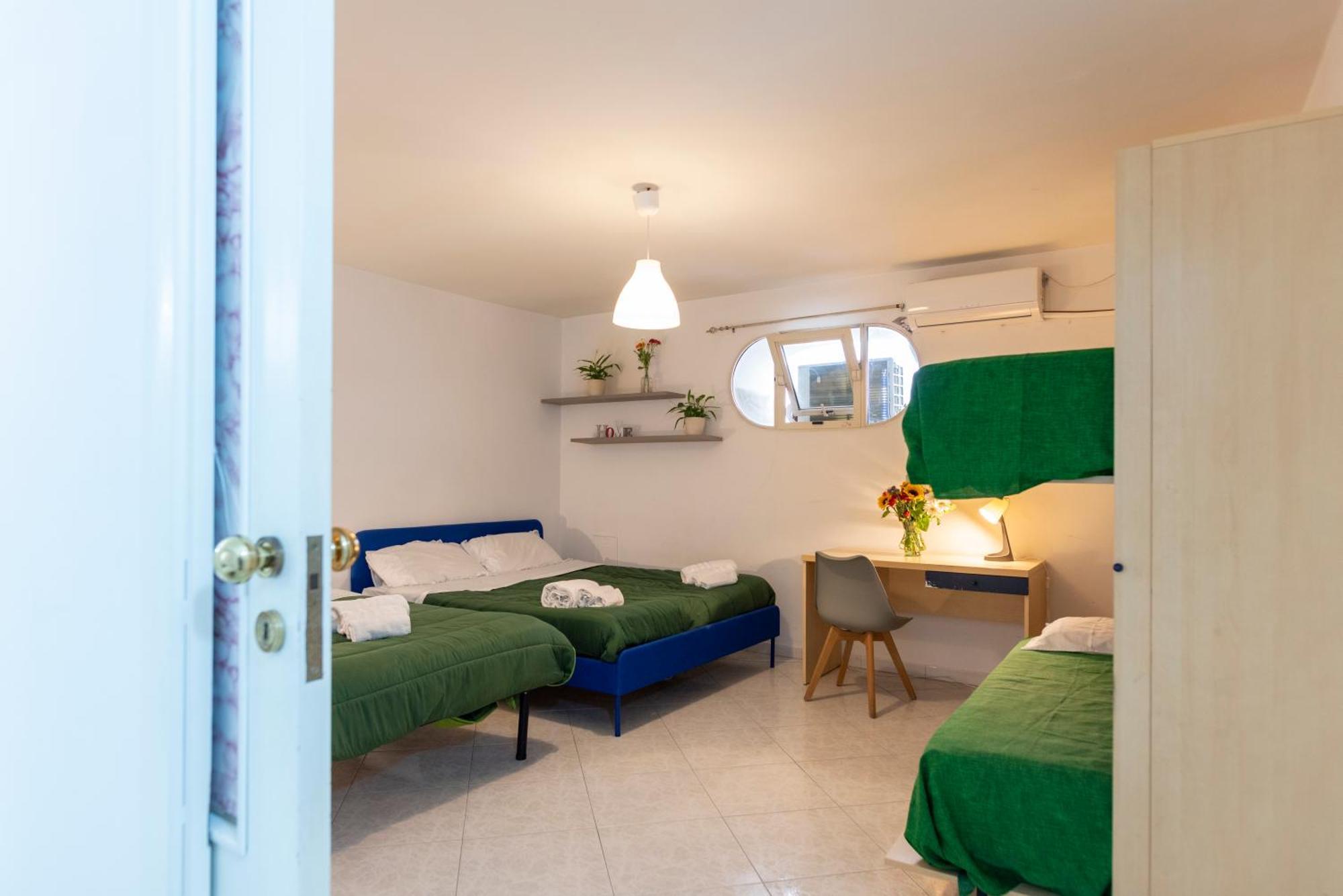 Napoli Centro, Dm Suites Εξωτερικό φωτογραφία