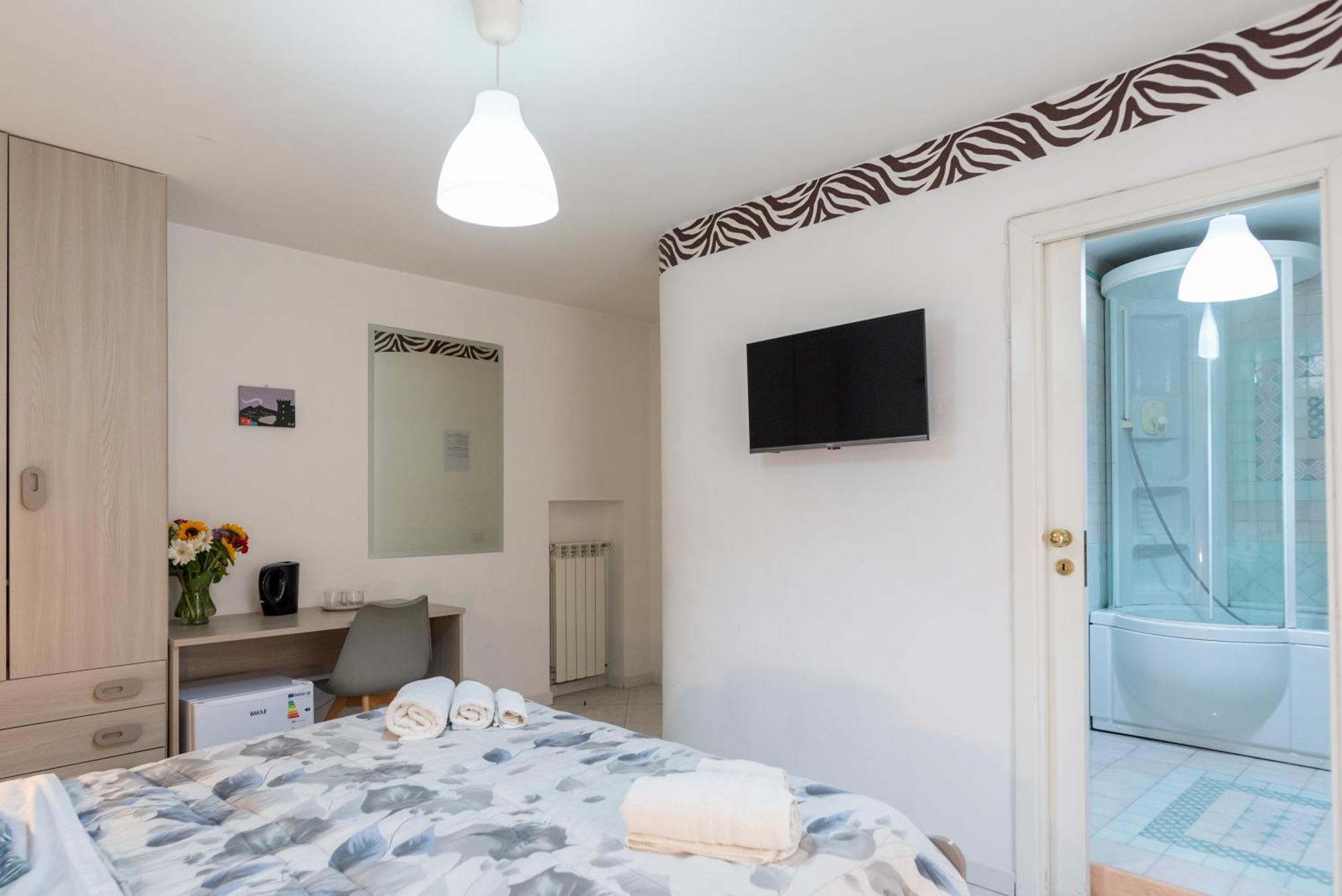 Napoli Centro, Dm Suites Εξωτερικό φωτογραφία